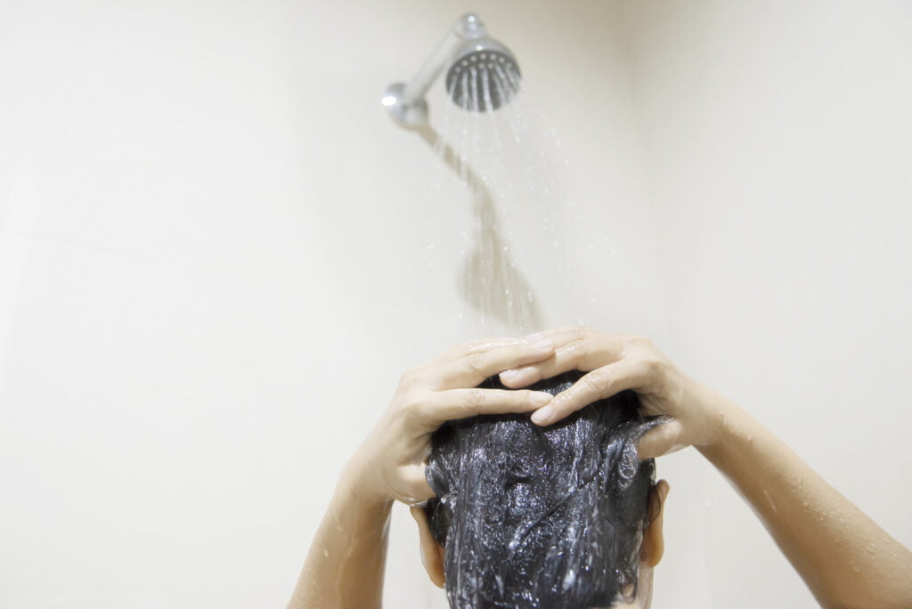 Avoid hot water for hair
